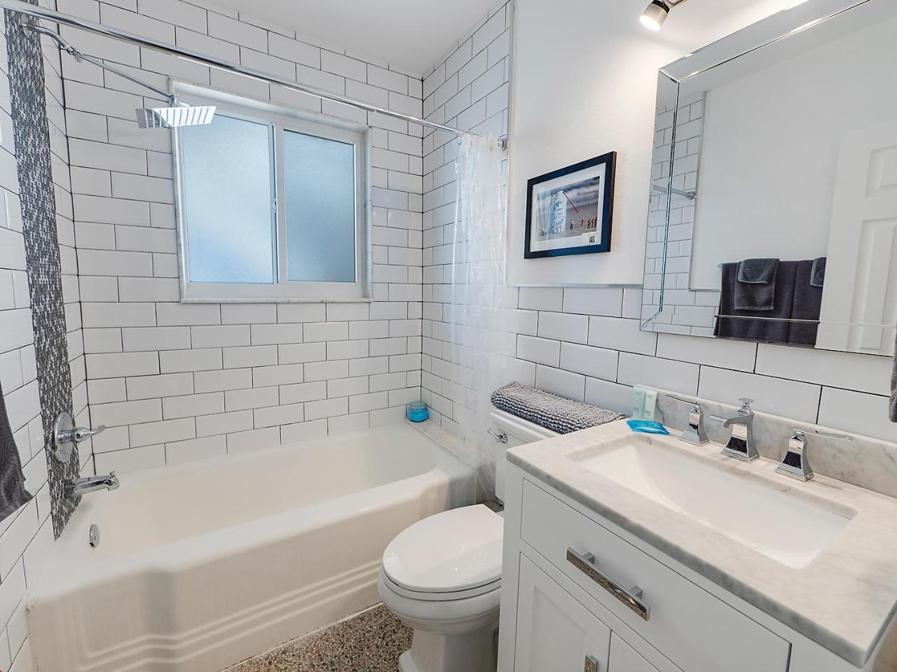 Beautiful 1 Bedroom Steps To The Beach! West Palm Beach Esterno foto